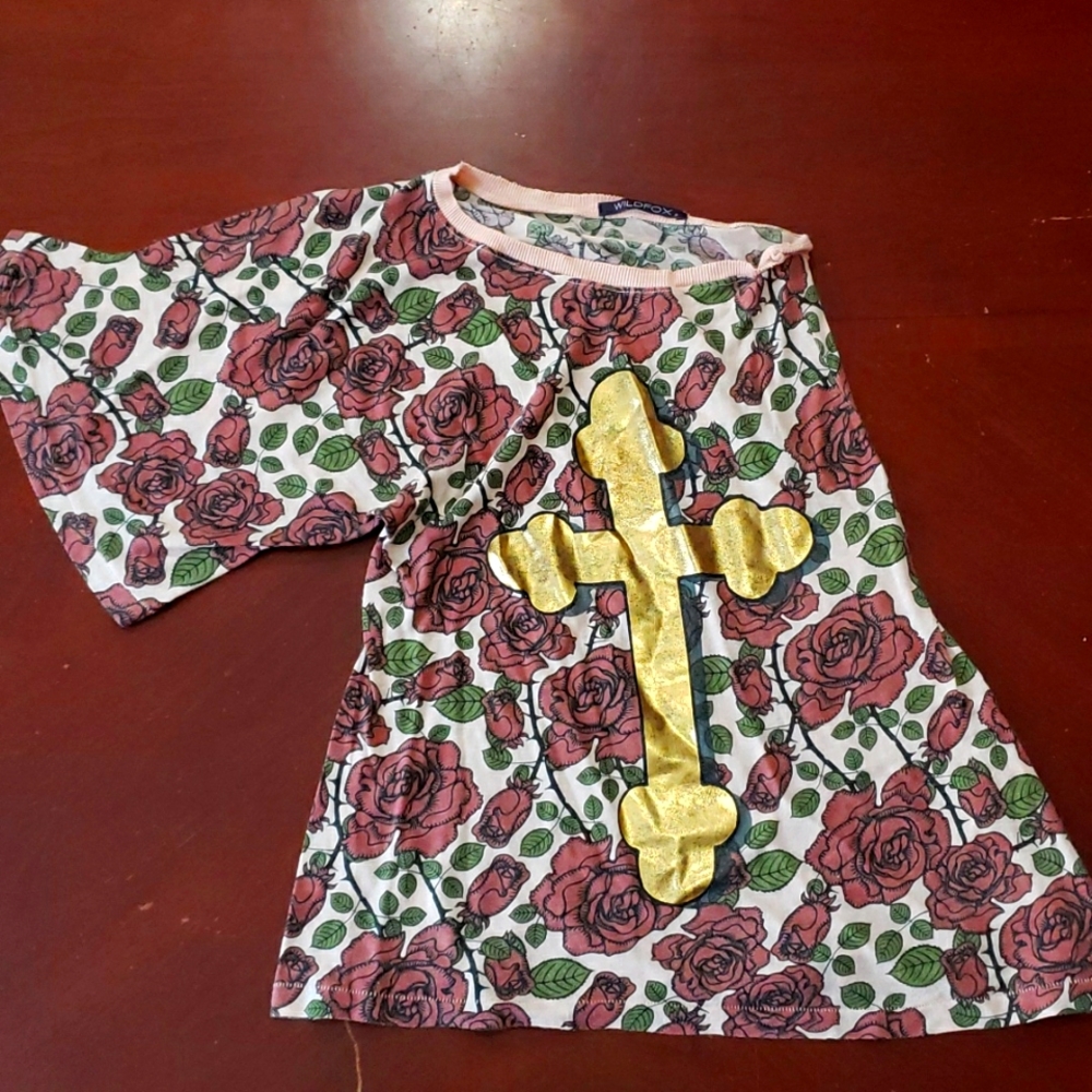 Wildfox one asymmetrical rose shirt